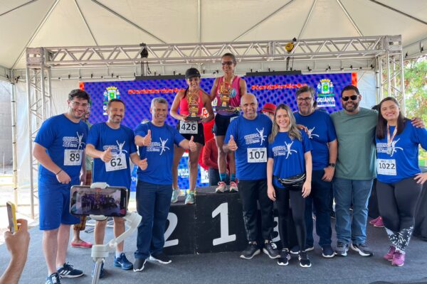 Vencedores da 1ª Corrida e Caminhada do Servidor