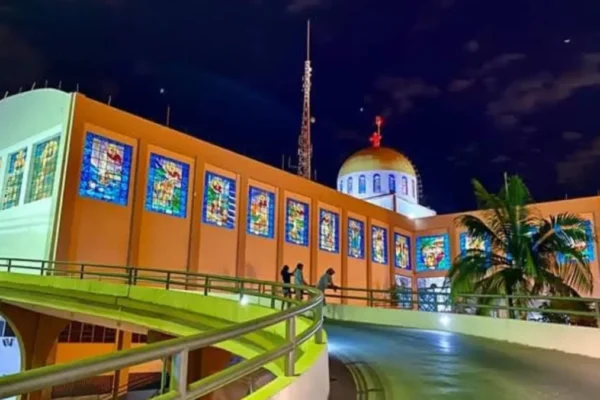 Santuário Basílica do Divino Pai Eterno (Foto: Reprodução)