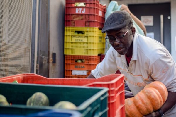 Presidente assina decreto que cria Rede Brasileira de Bancos de Alimentos