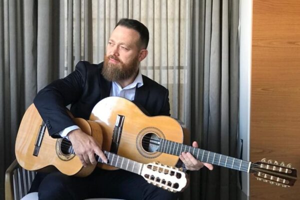 Violeiro Marcus Biancardini se apresenta em Goiânia no dia 24 de julho Marcus Biancardini
