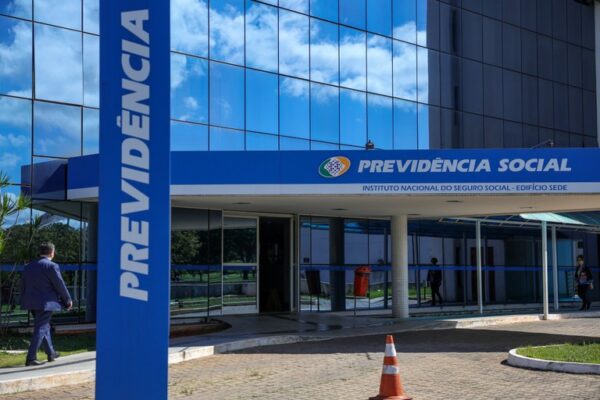 Revisão de benefícios do INSS é aprovado no Senado Federal