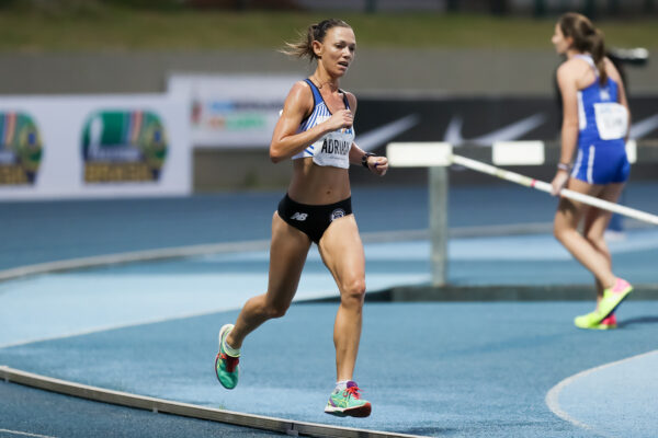 5 corredoras que transformaram o atletismo e inspiram gerações Atletismo
