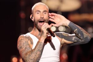 Maroon 5 anuncia show gratuito em São Paulo em dezembro Maroon 5