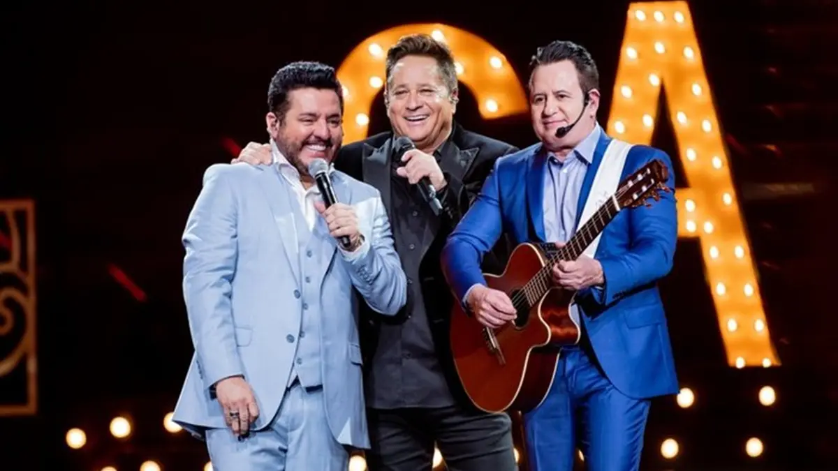 leonardo-e-bruno-e-marrone