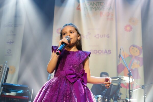(Foto: Secult Goiás) Fonte: A Redação - https://aredacao.com.br/inscricoes-para-o-canto-da-primavera-kids-2026-sao-prorrogadas-ate-3-de-julho/