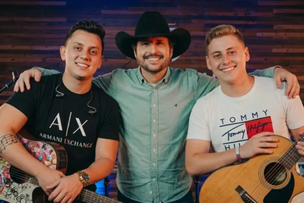Rondinelli Matias com a dupla Diego & Leonardo - Foto: Divulgação