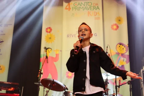 Canto da Primavera Kids