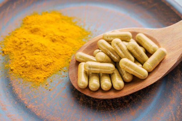 Curcuma e suplemento